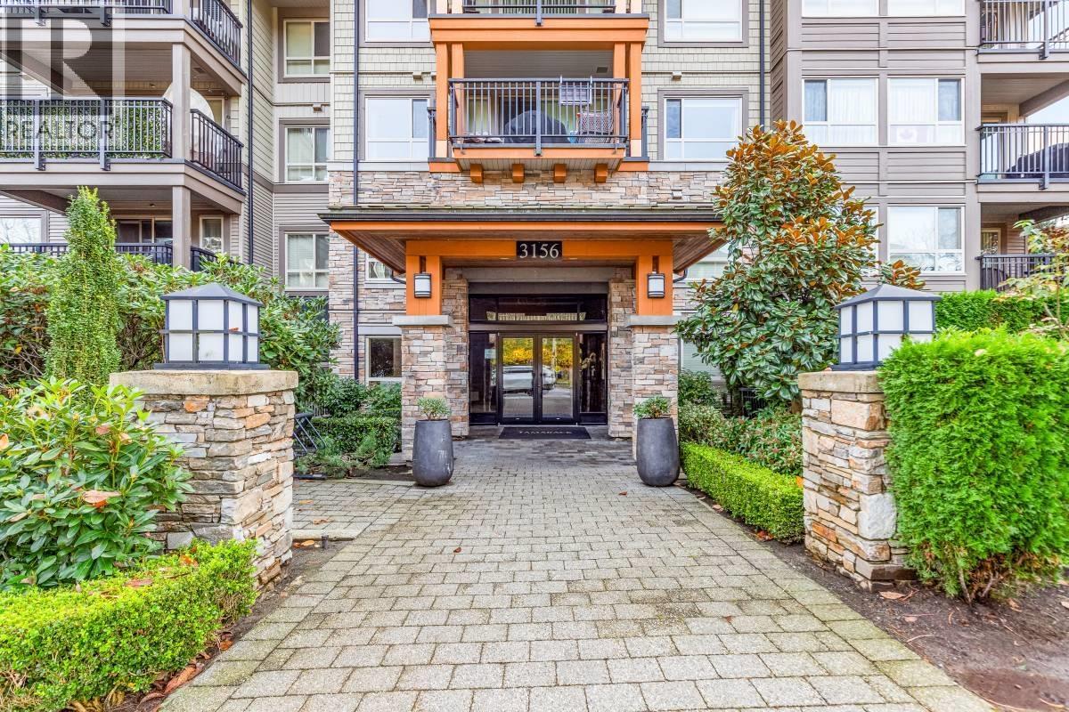 305 3156 DAYANEE SPRINGS BLVD, Coquitlam