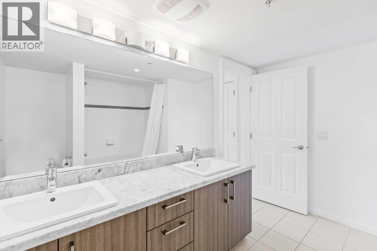 305 3156 DAYANEE SPRINGS BLVD, Coquitlam