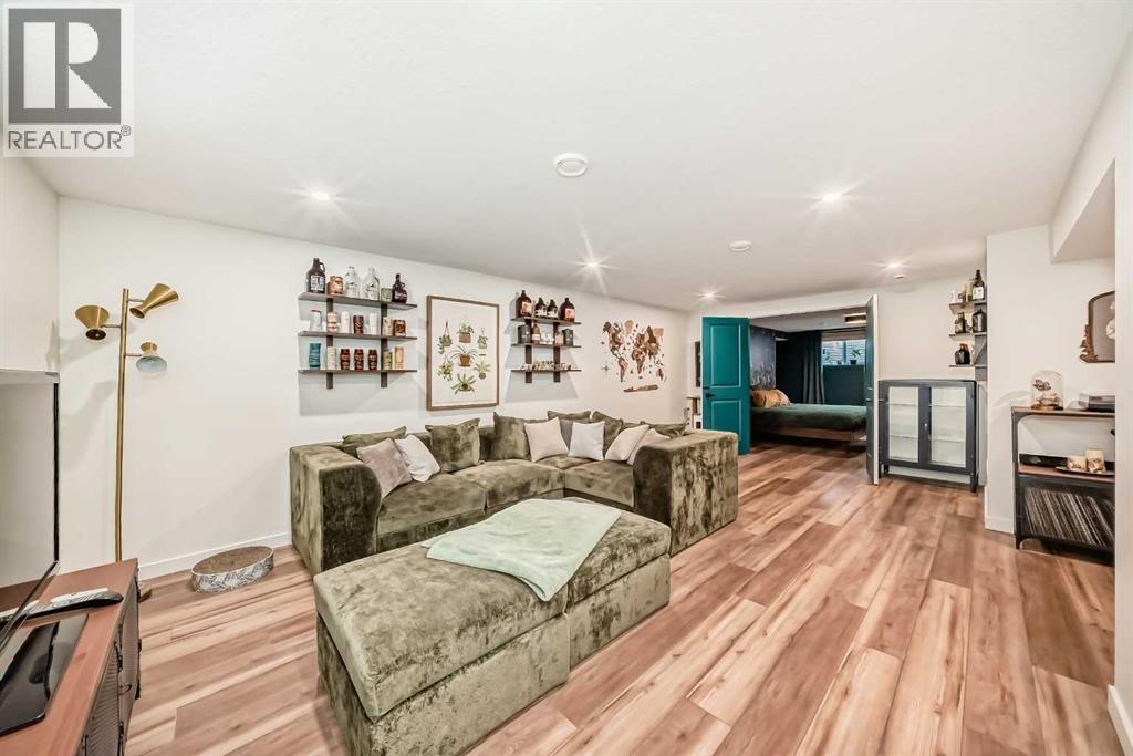 Single Family House Bungalow for Sale in  Mackid Crescent NE Mayland Heights Calgary 