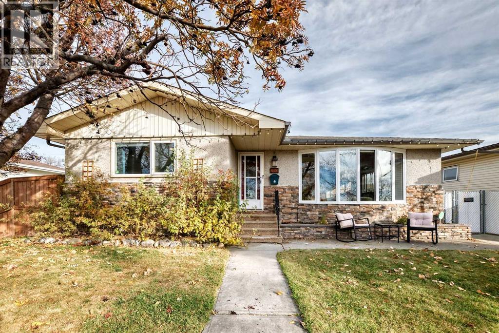 Single Family House Bungalow for Sale in  Mackid Crescent NE Mayland Heights Calgary 