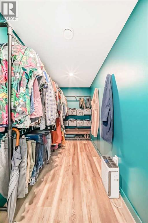 Single Family House Bungalow for Sale in  Mackid Crescent NE Mayland Heights Calgary 