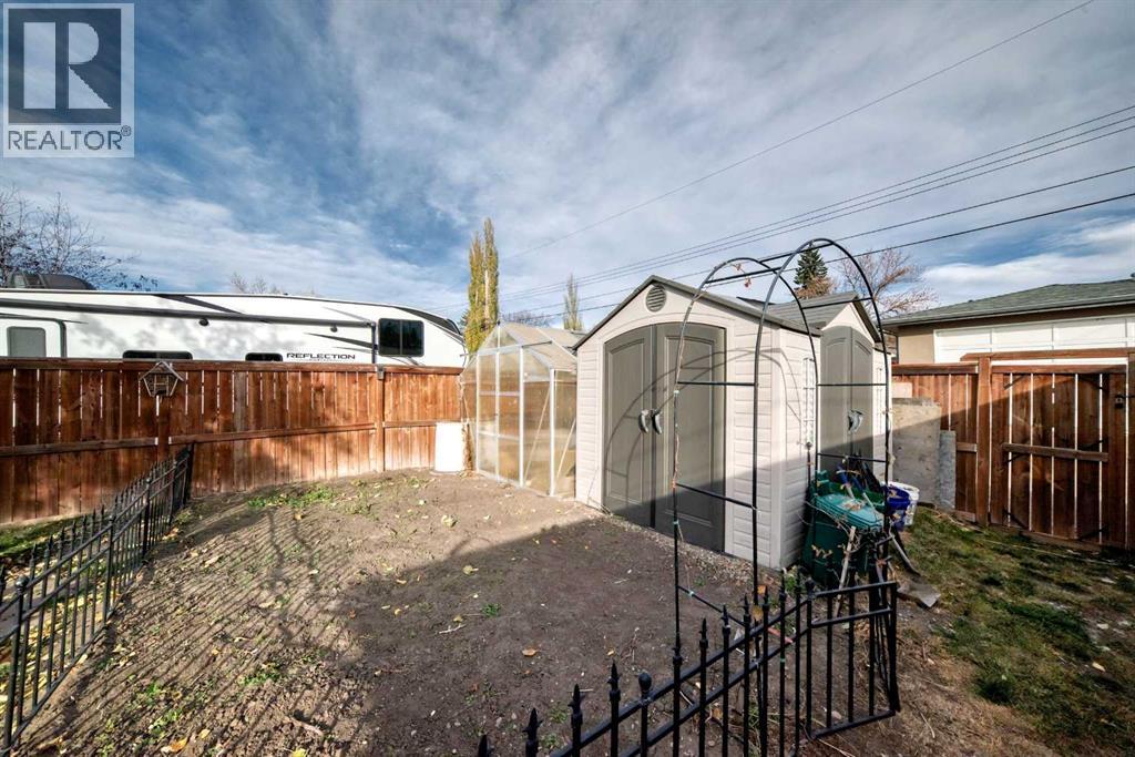 Single Family House Bungalow for Sale in  Mackid Crescent NE Mayland Heights Calgary 