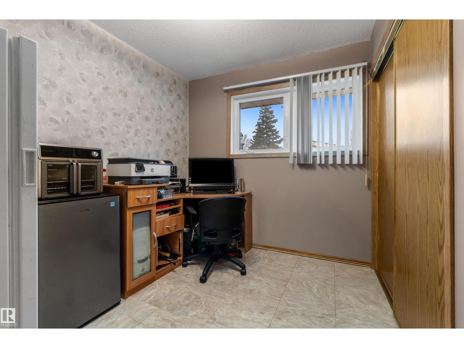 519 MCLEOD AV, Spruce Grove