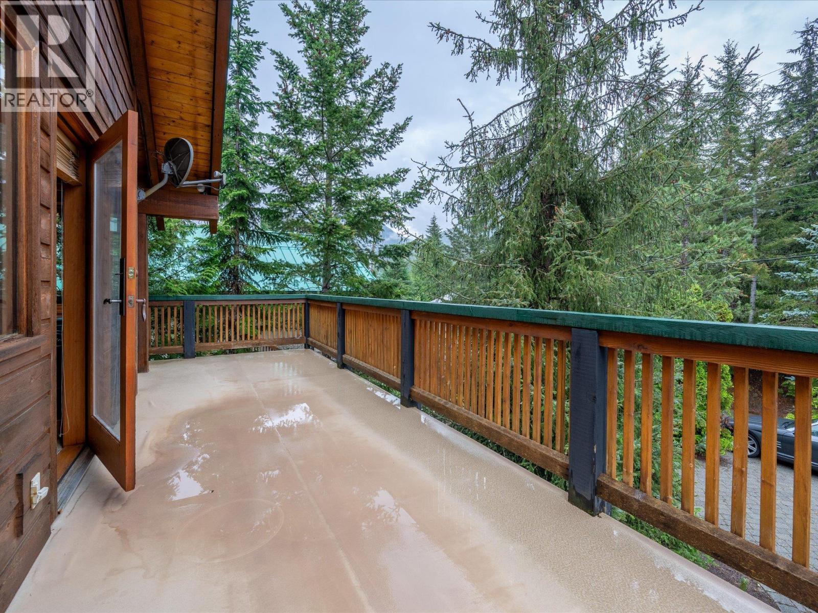 9297 LAKESHORE DRIVE, Whistler