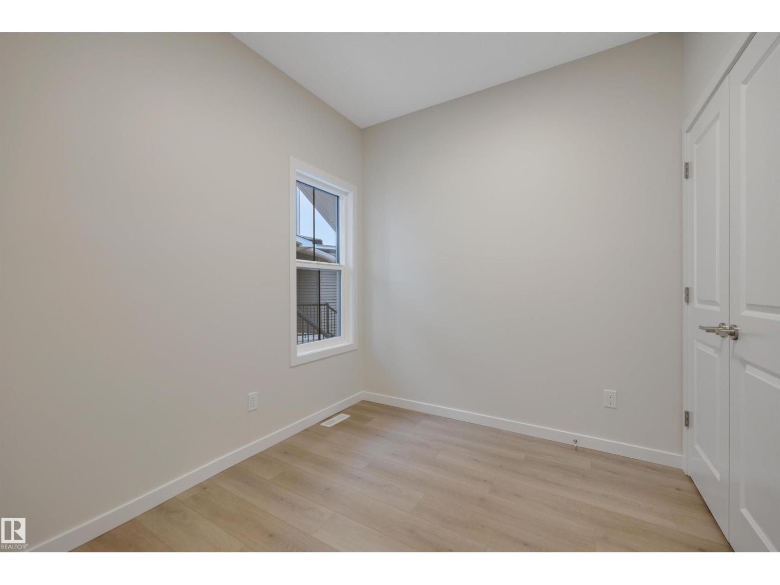 827 ROWAN CL SW, Edmonton