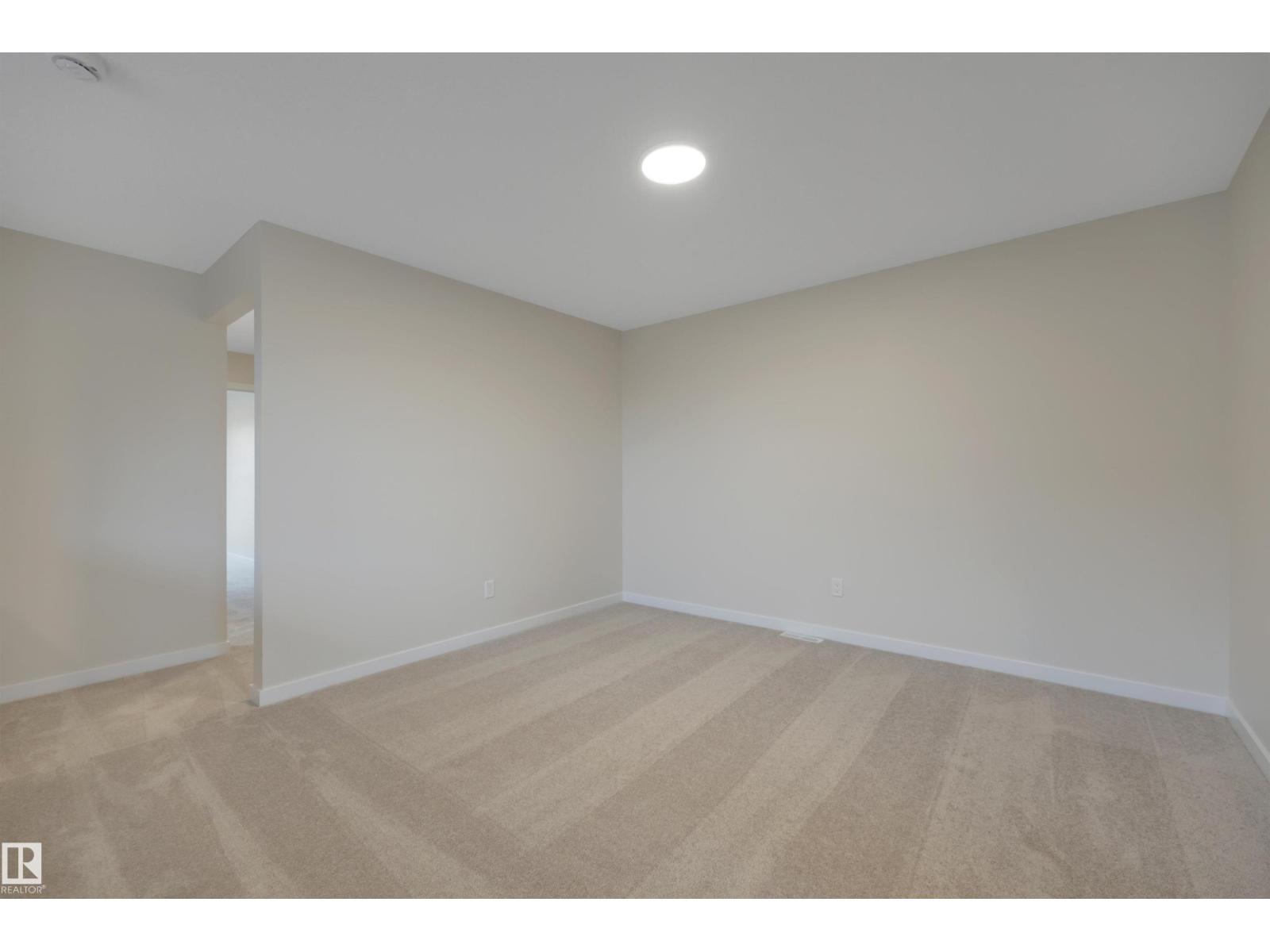 827 ROWAN CL SW, Edmonton