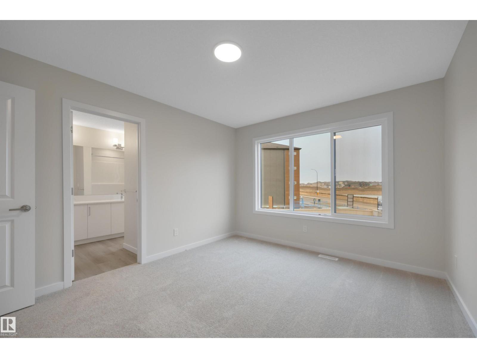 827 ROWAN CL SW, Edmonton