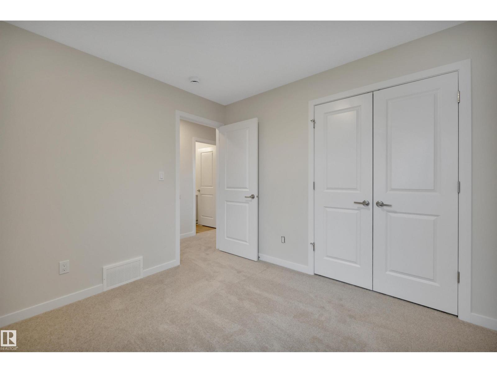 827 ROWAN CL SW, Edmonton