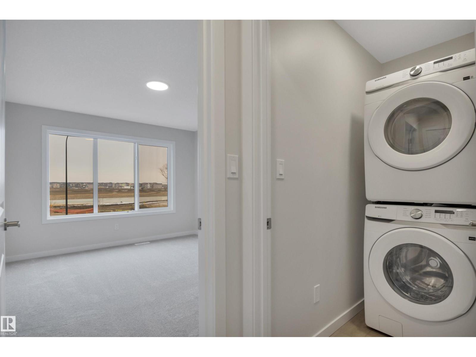 827 ROWAN CL SW, Edmonton