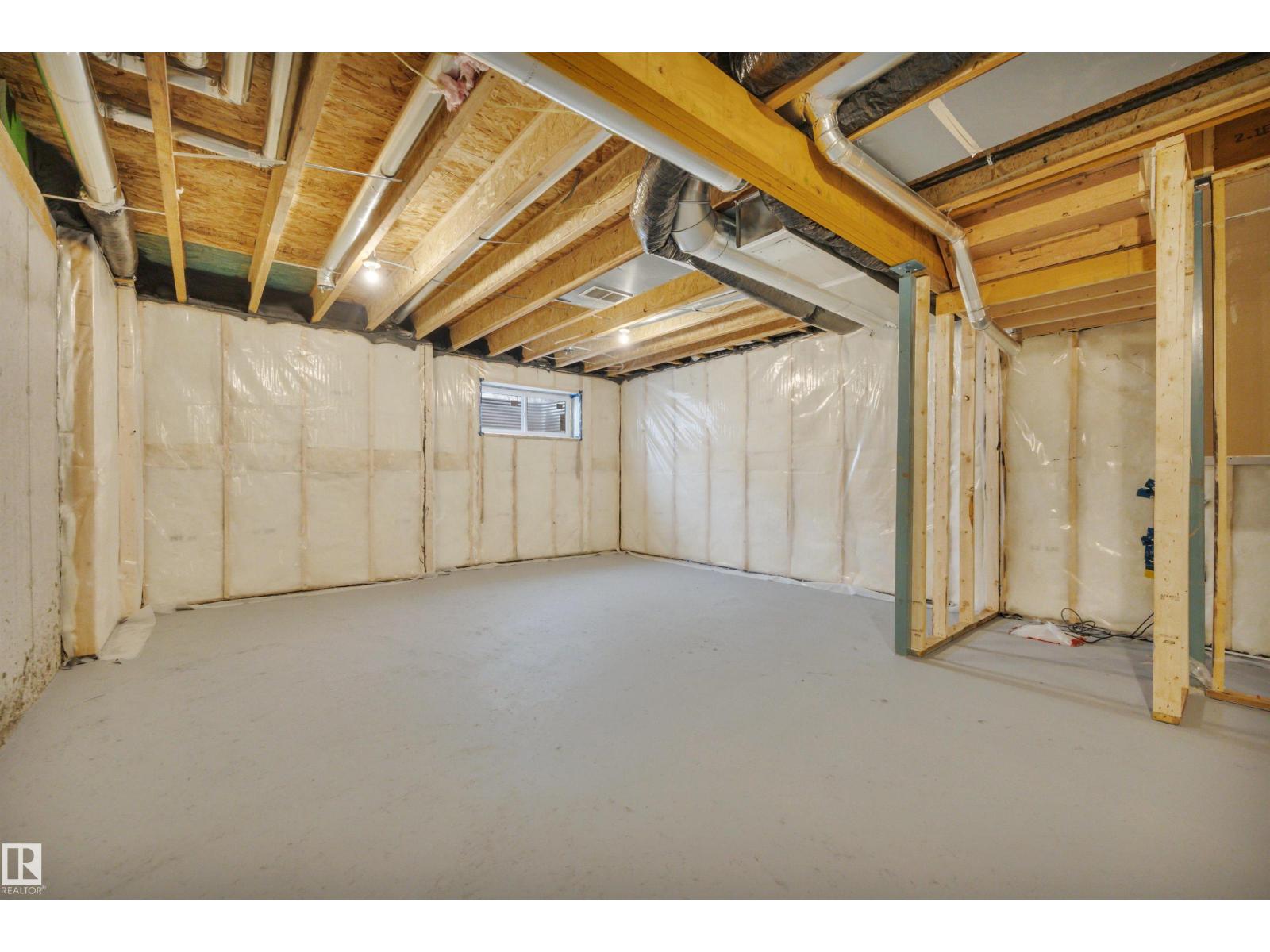 827 ROWAN CL SW, Edmonton