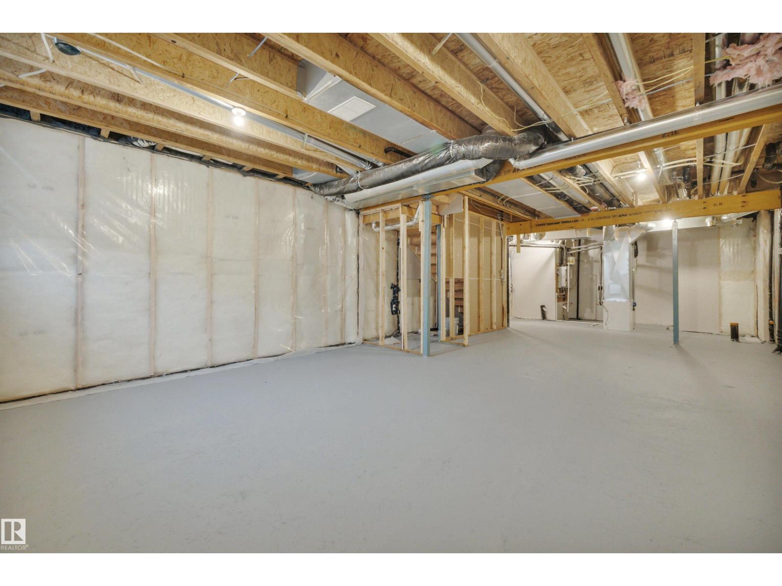 827 ROWAN CL SW, Edmonton