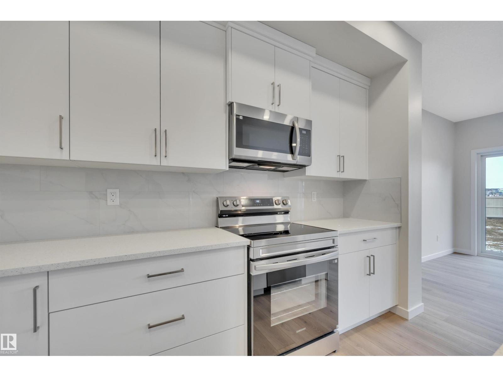 827 ROWAN CL SW, Edmonton