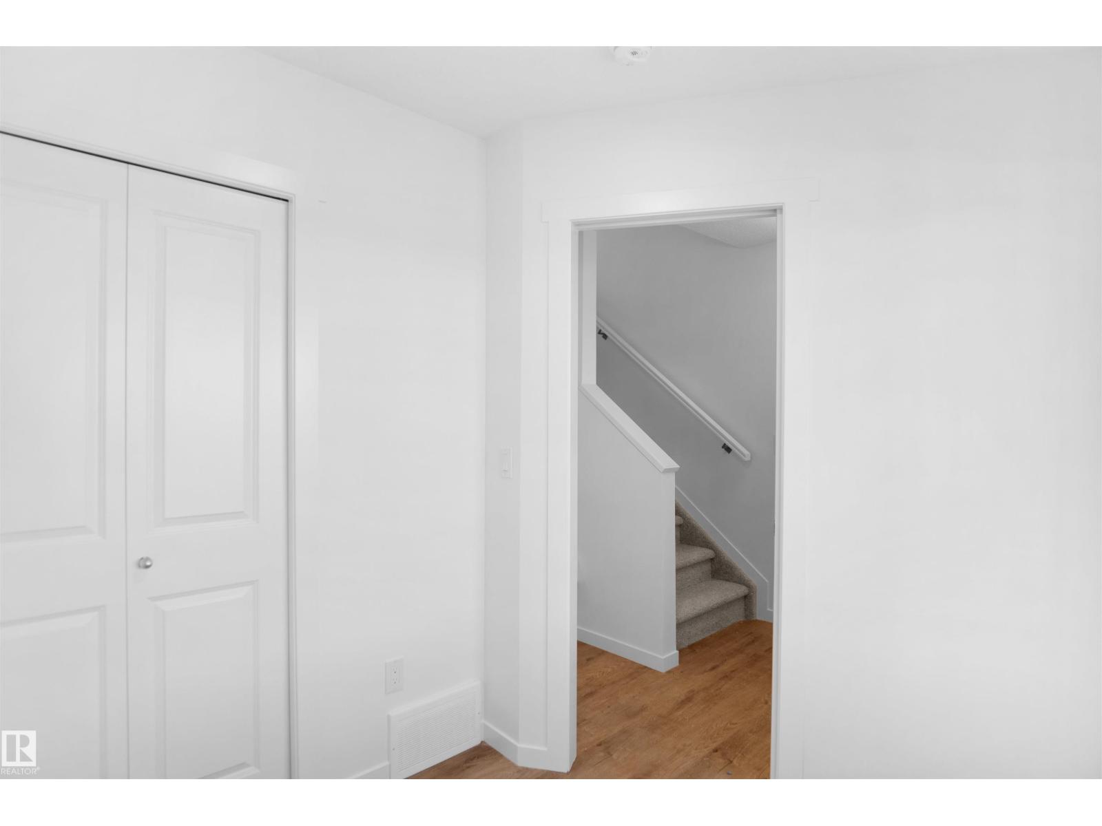 515 ASTER DR NW, Edmonton