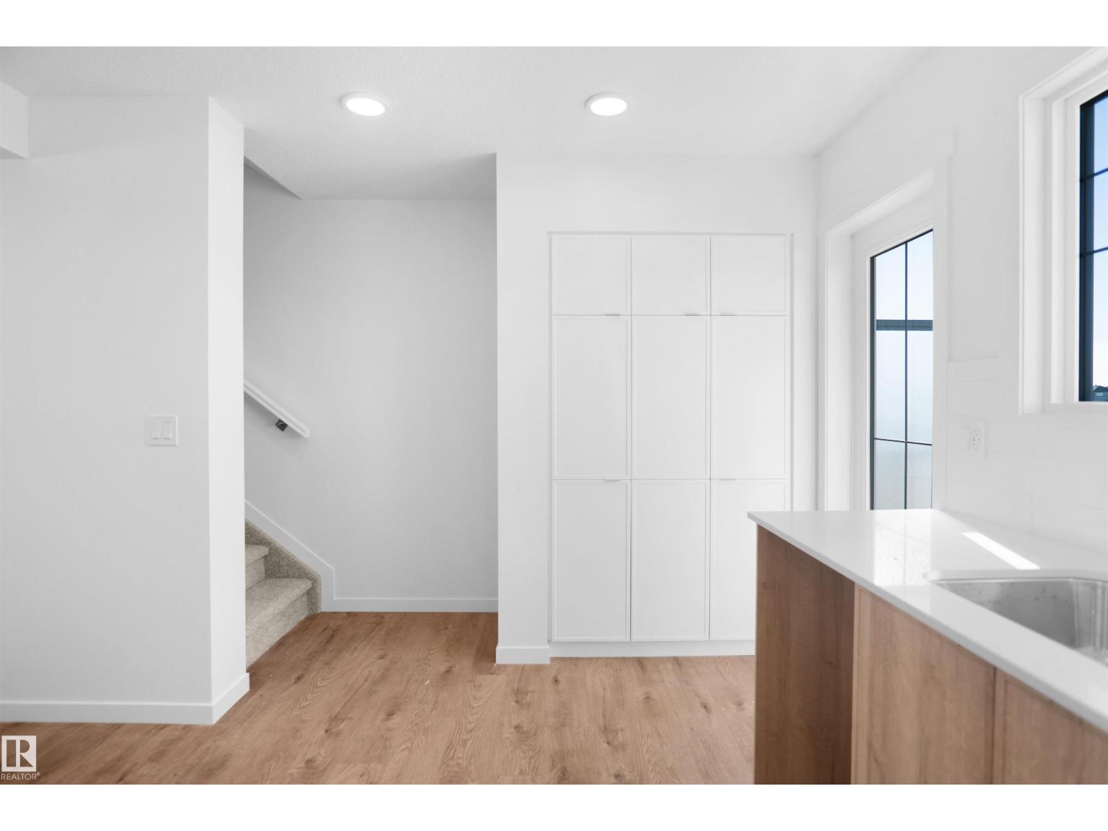 515 ASTER DR NW, Edmonton