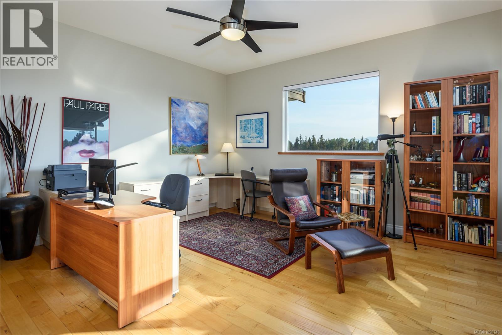 641 3666 Royal Vista Way, Courtenay