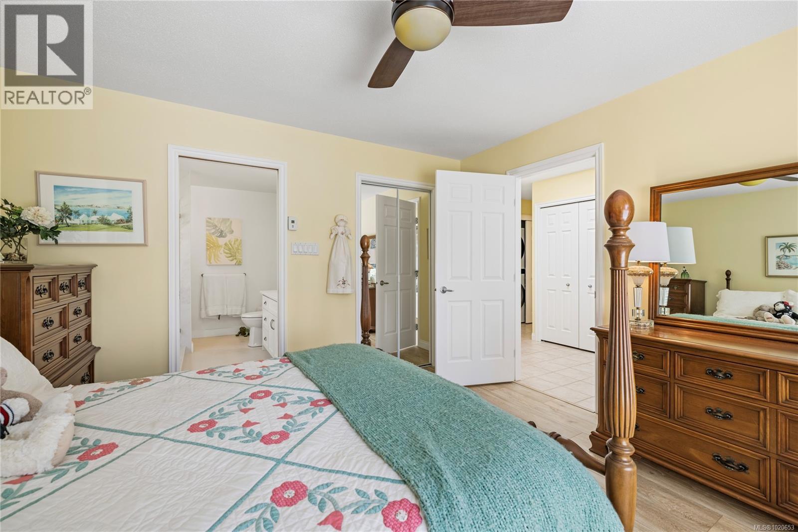 912 Lakes Blvd, French Creek