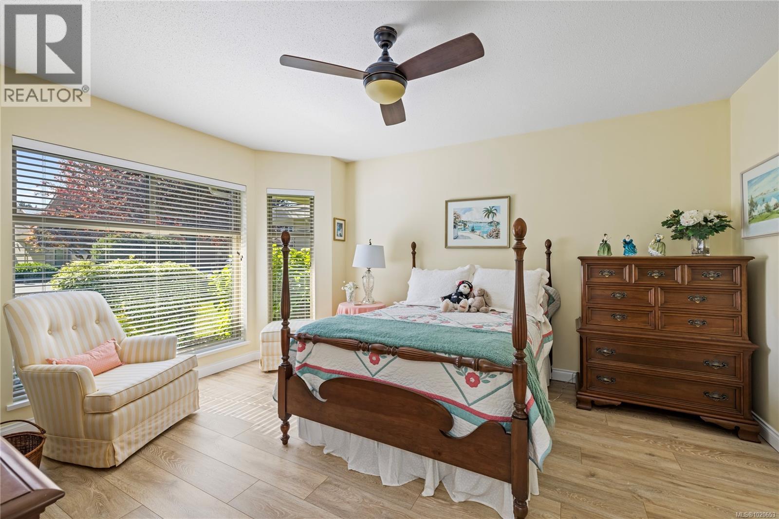 912 Lakes Blvd, French Creek