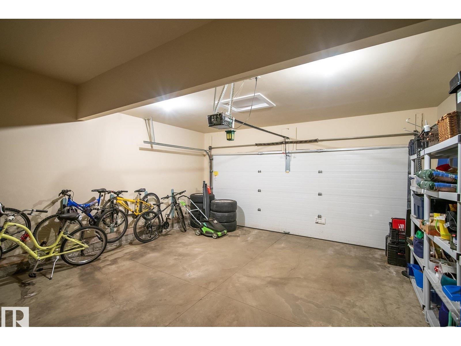 4748 154 AV NW, Edmonton