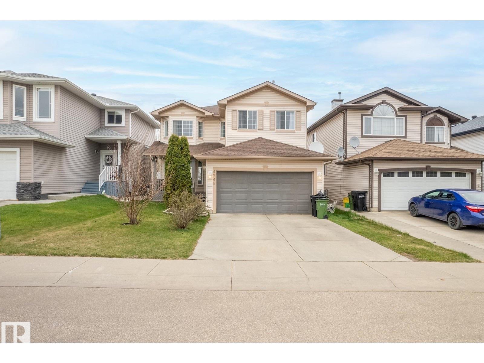 4748 154 AV NW, Edmonton