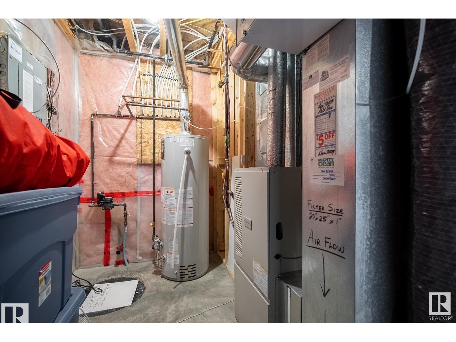 4748 154 AV NW, Edmonton