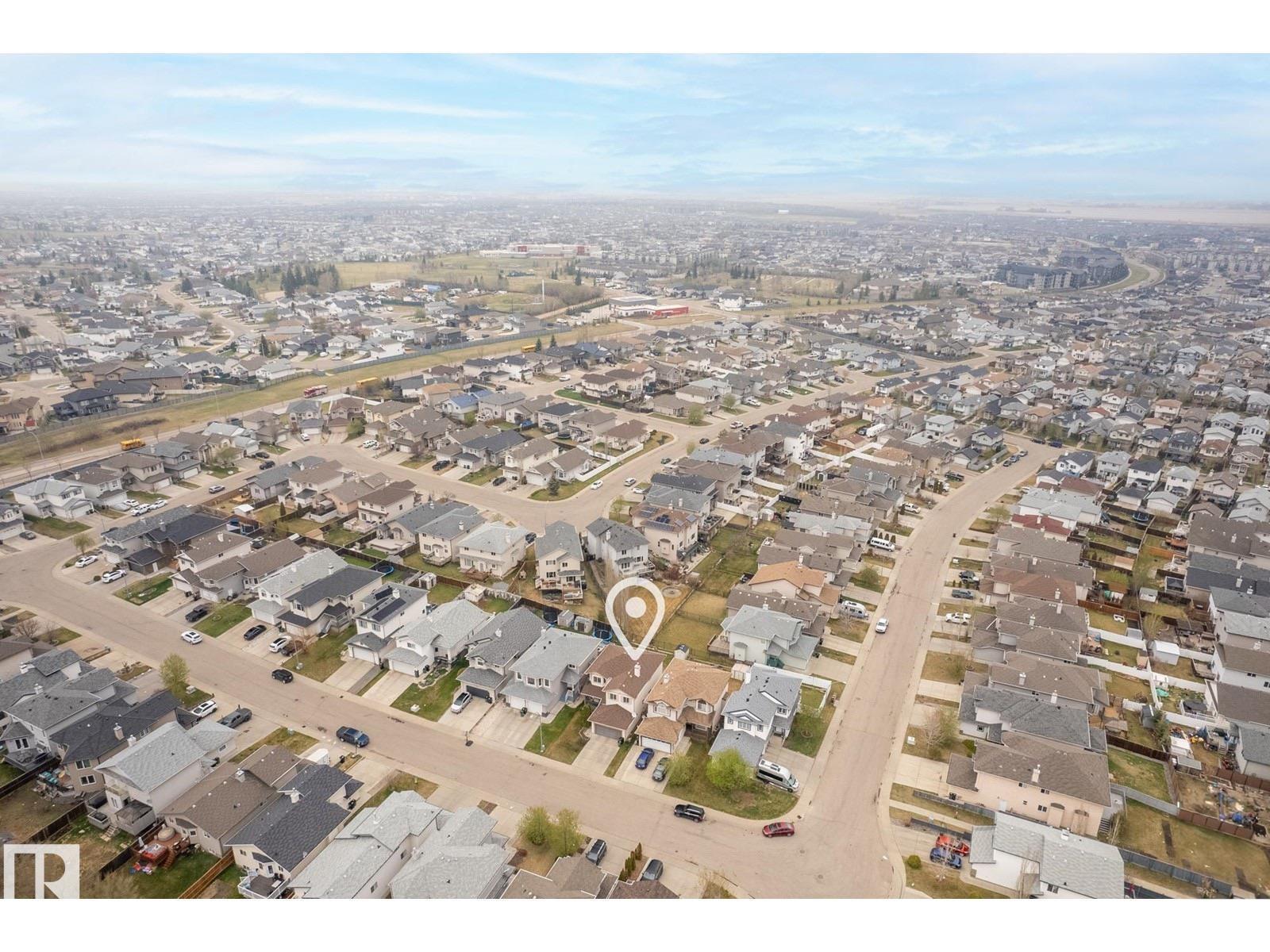 4748 154 AV NW, Edmonton