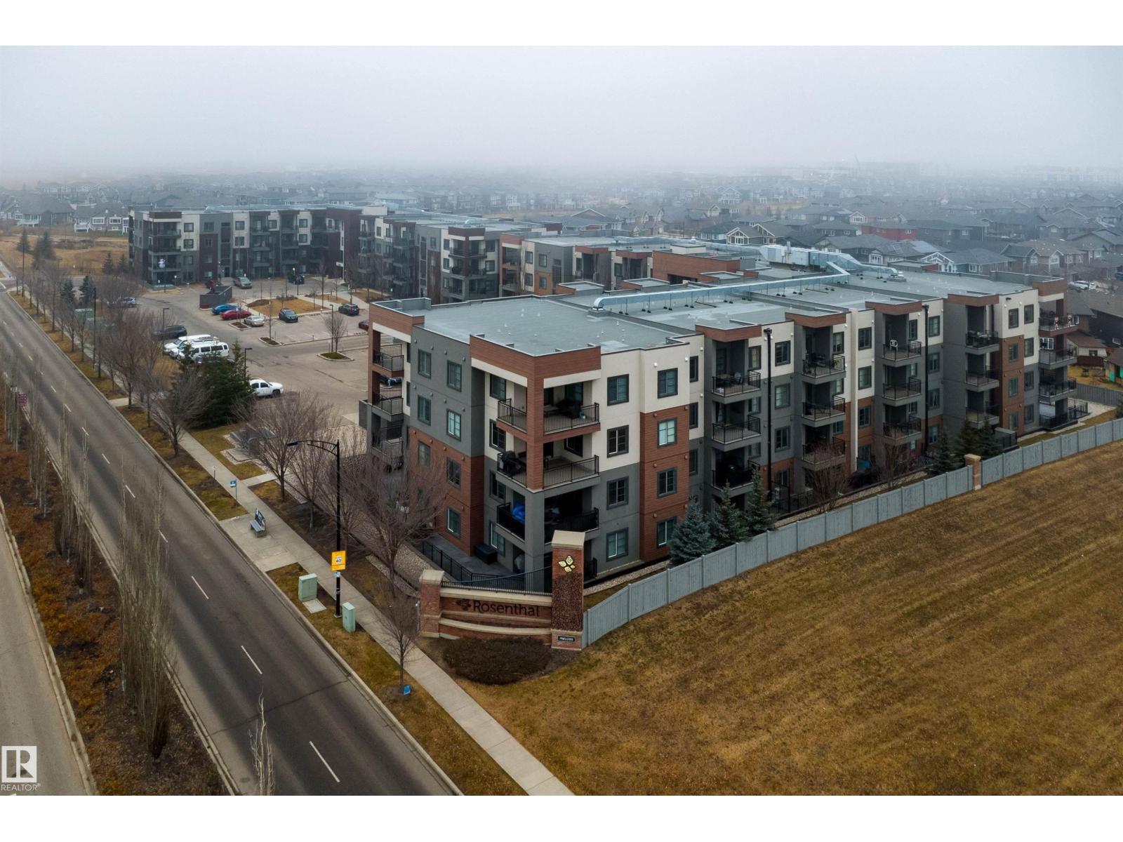 #214 1004 ROSENTHAL BV NW, Edmonton