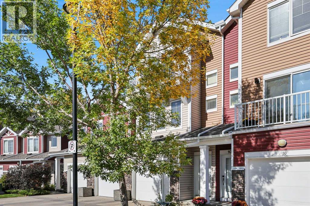 Single Family House for Sale in  Chaparral Ridge Park SE Chaparral Calgary 