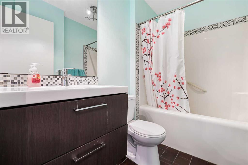 Single Family House for Sale in  Chaparral Ridge Park SE Chaparral Calgary 