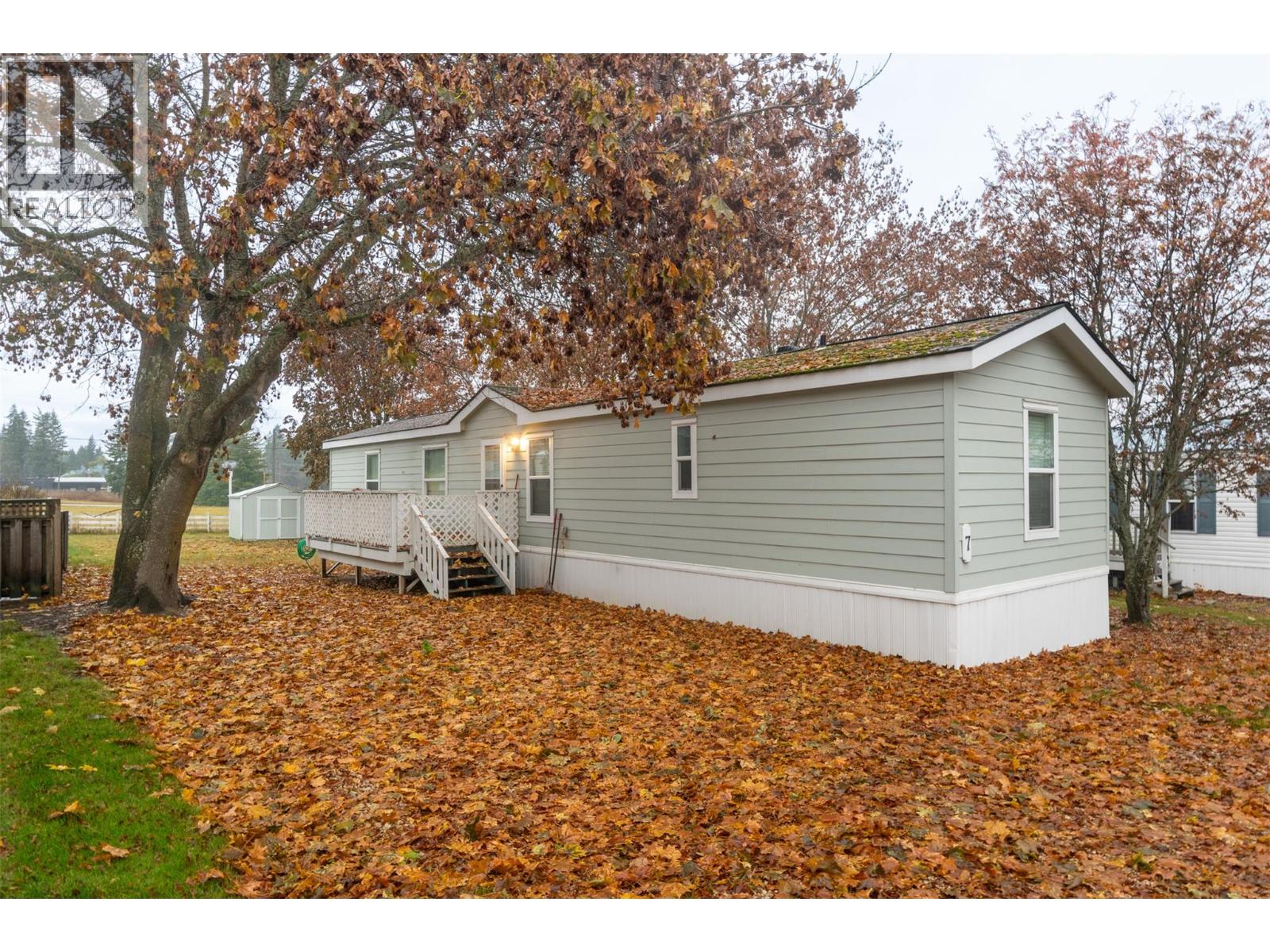 7 5581 Mayfair Road, Salmon Arm