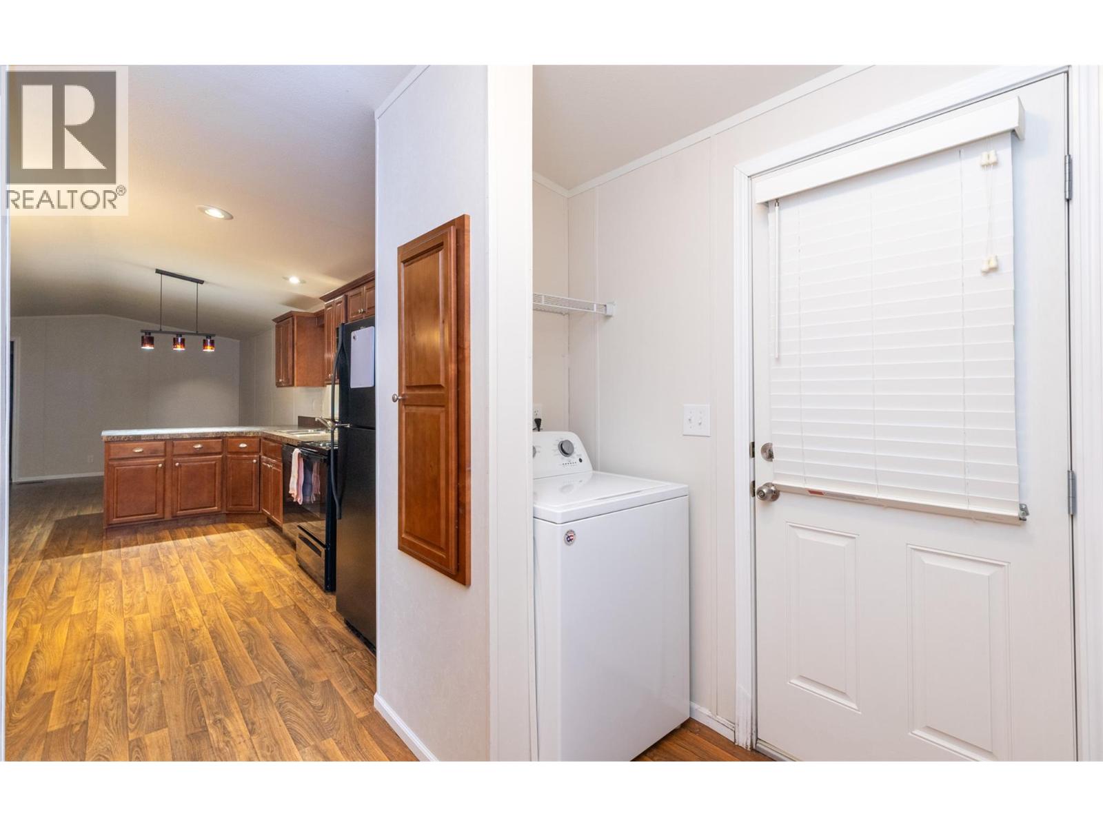 7 5581 Mayfair Road, Salmon Arm