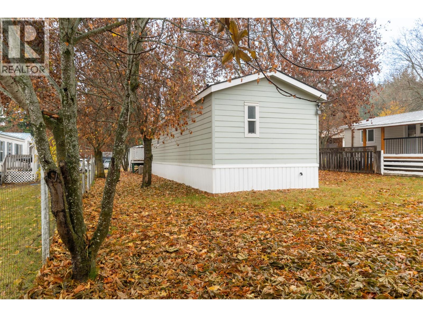 7 5581 Mayfair Road, Salmon Arm