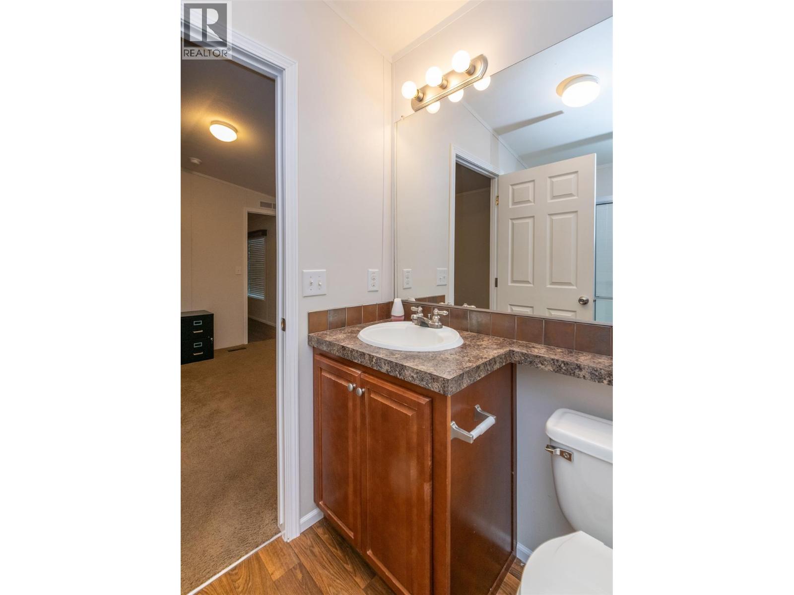 7 5581 Mayfair Road, Salmon Arm