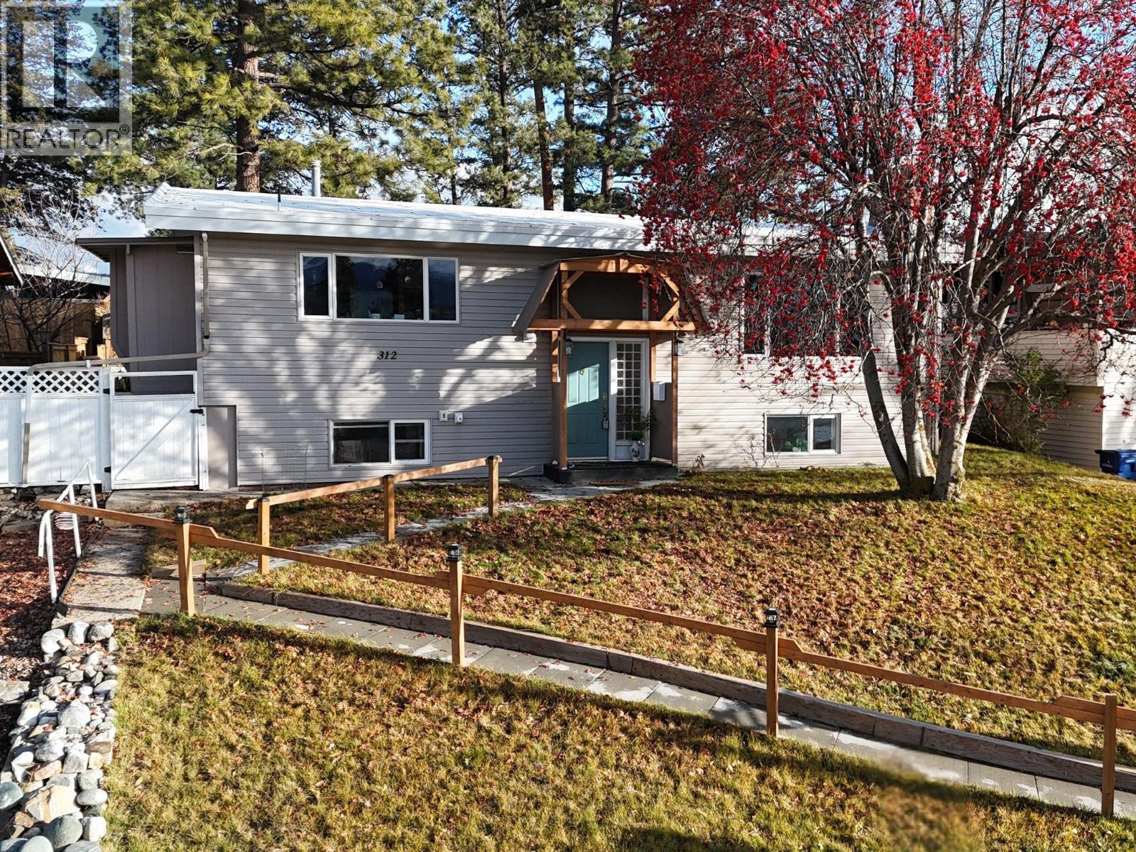 312 18th Avenue S, Cranbrook