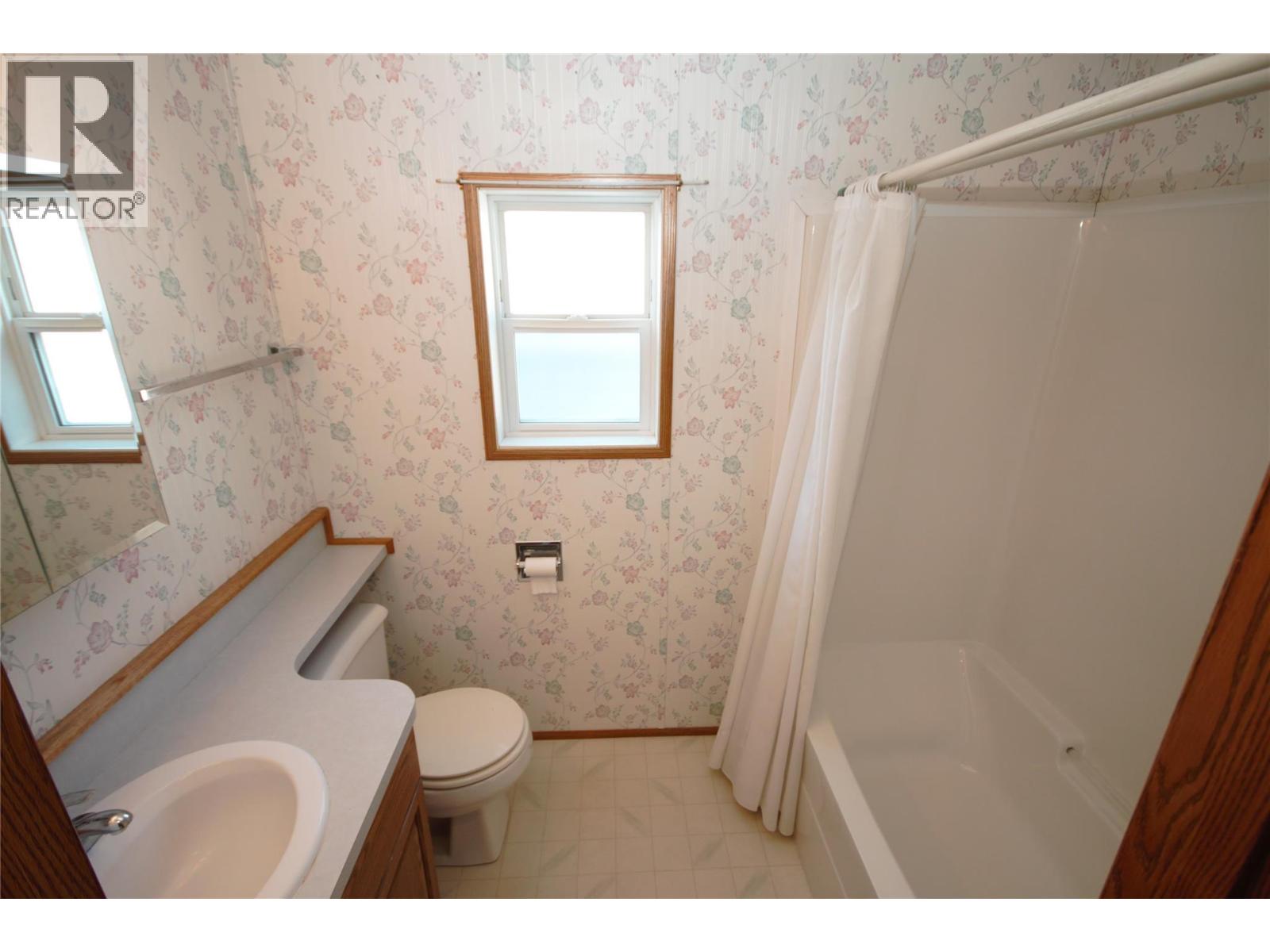 8598 97 Highway Unit# 25, Oliver