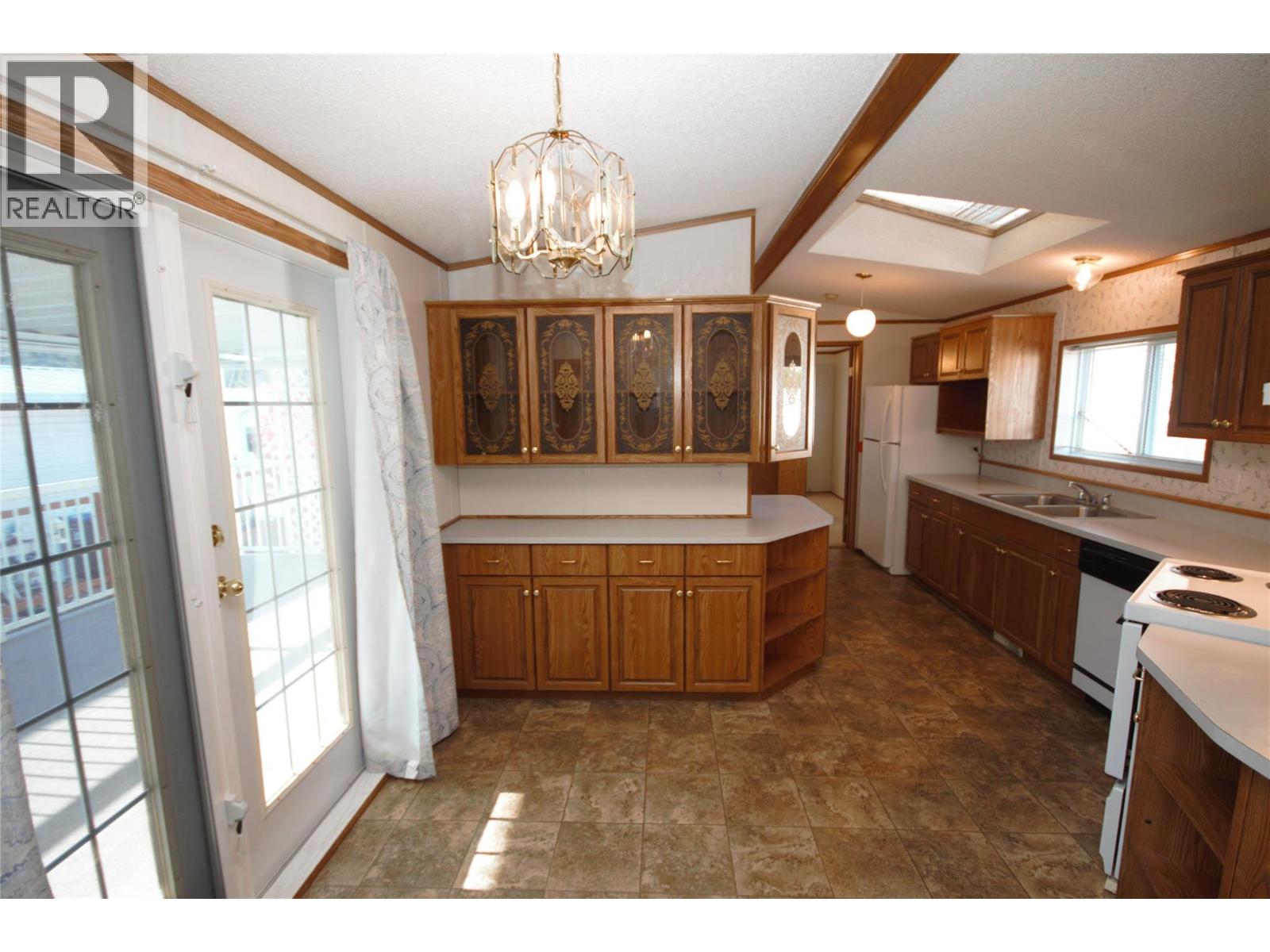 8598 97 Highway Unit# 25, Oliver