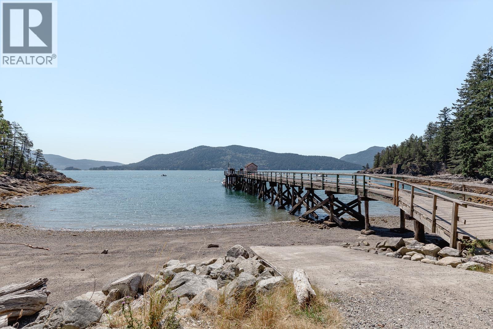 Lot 33 FIRCOM PLATEAU, Gambier Island