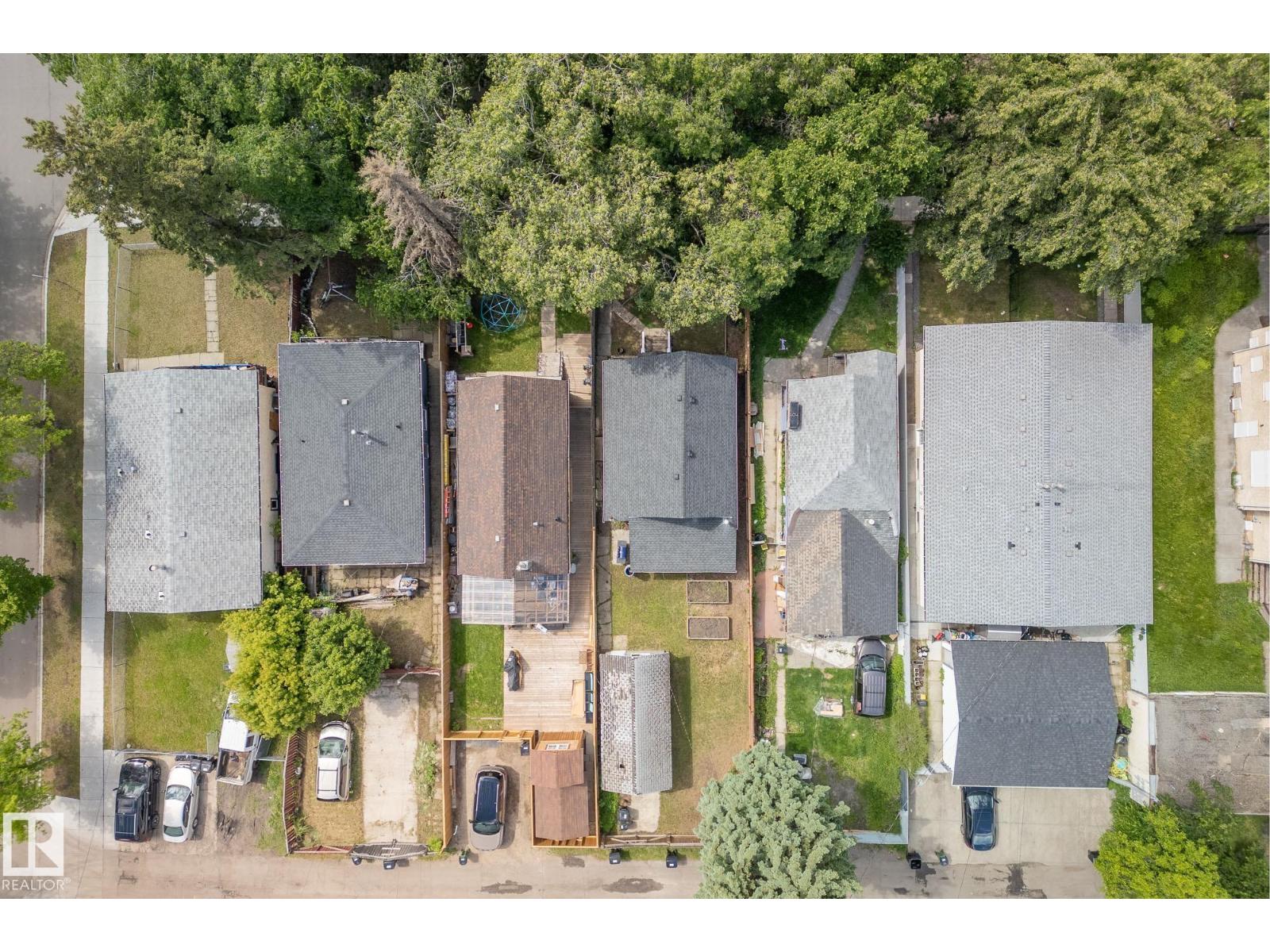 11211 93 ST NW, Edmonton