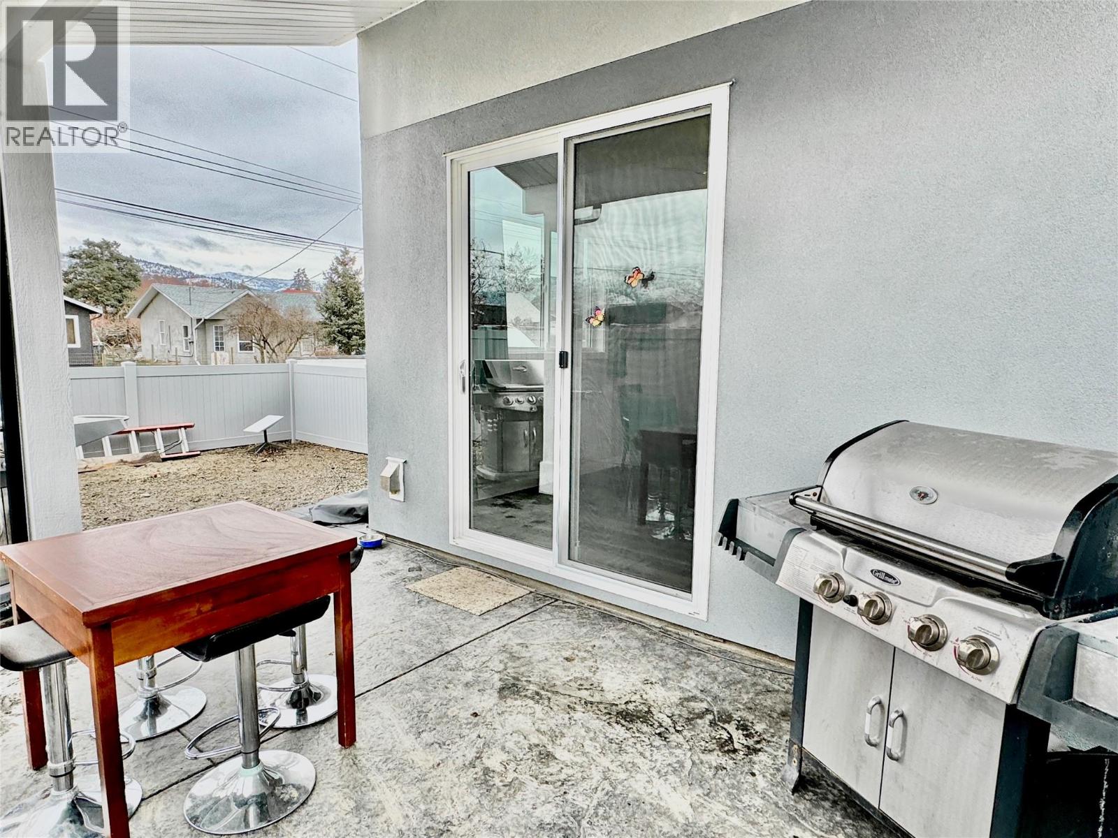 5830 OKANAGAN Street Unit# 102, Oliver