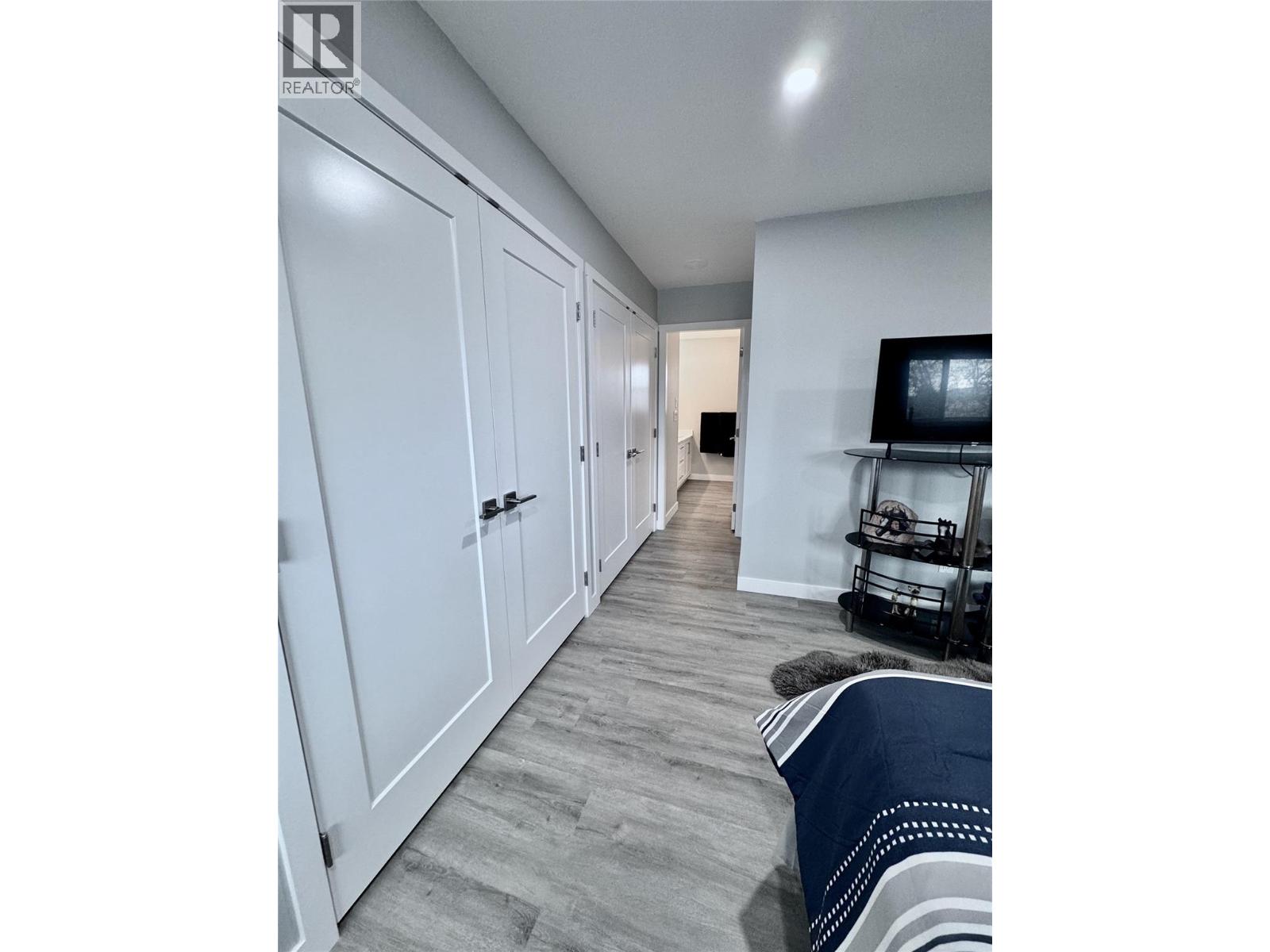 5830 OKANAGAN Street Unit# 102, Oliver