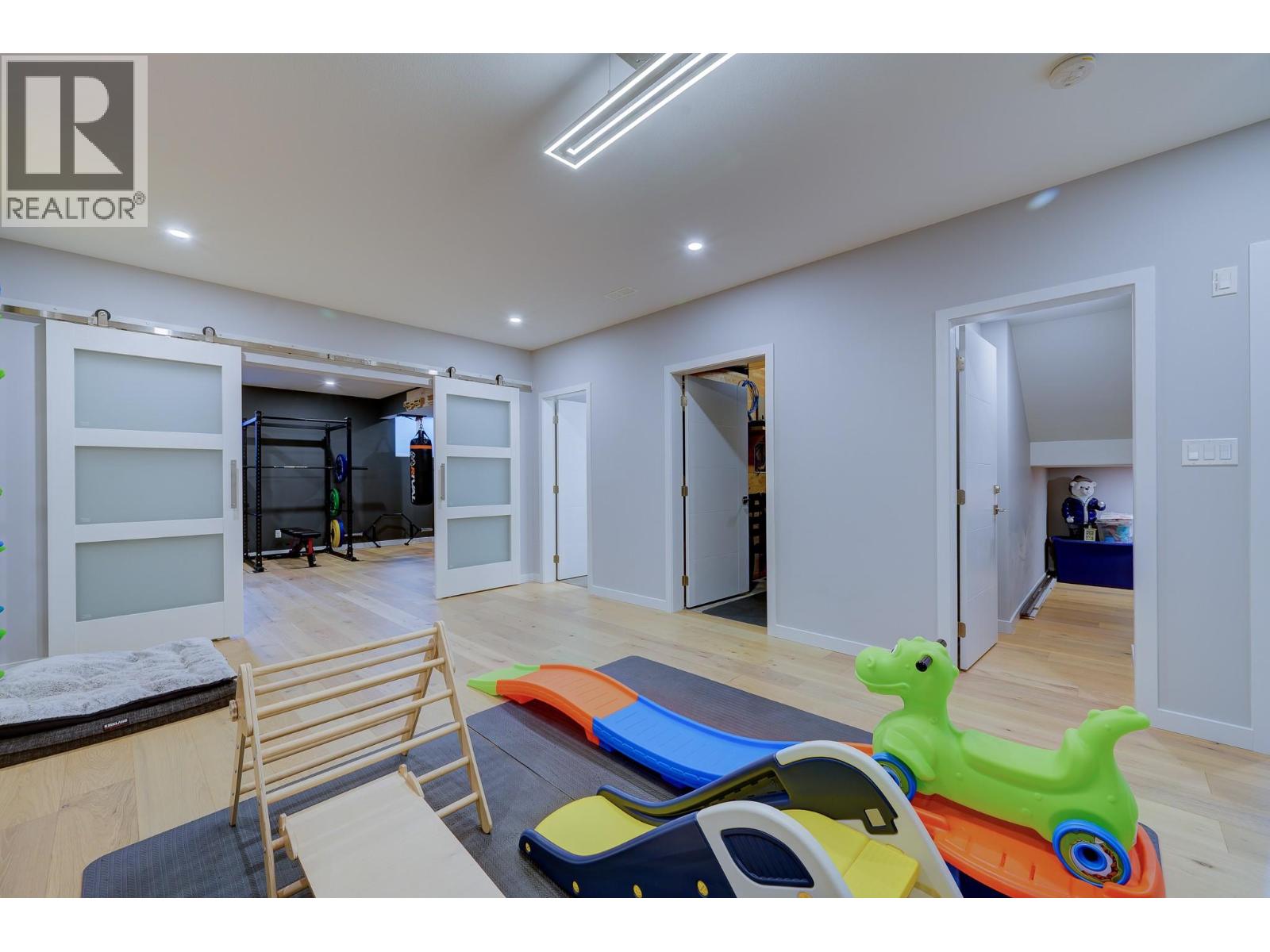 1312 PRAIRIE ROSE DRIVE - 29