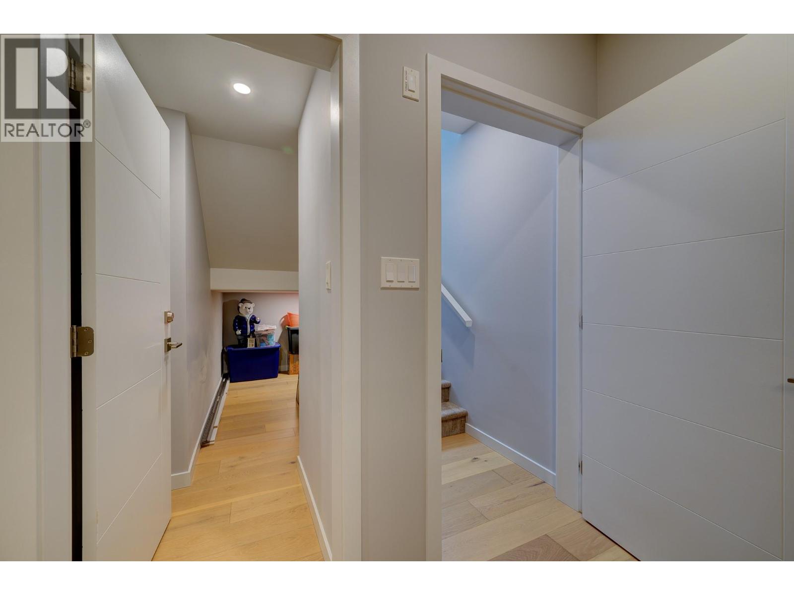 1312 PRAIRIE ROSE DRIVE - 34