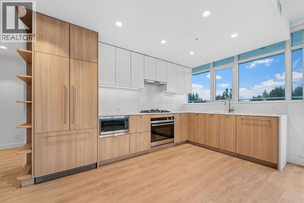 408 505 NELSON STREET, Coquitlam