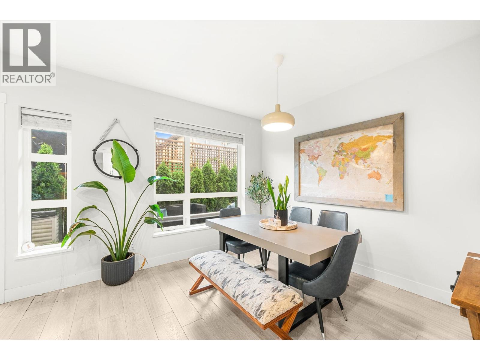 28 70 SEAVIEW DRIVE, Port Moody