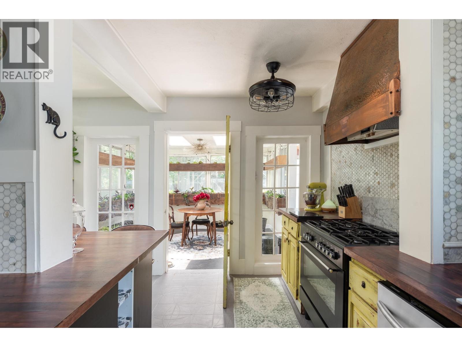 226 SECOND STREET, New Westminster