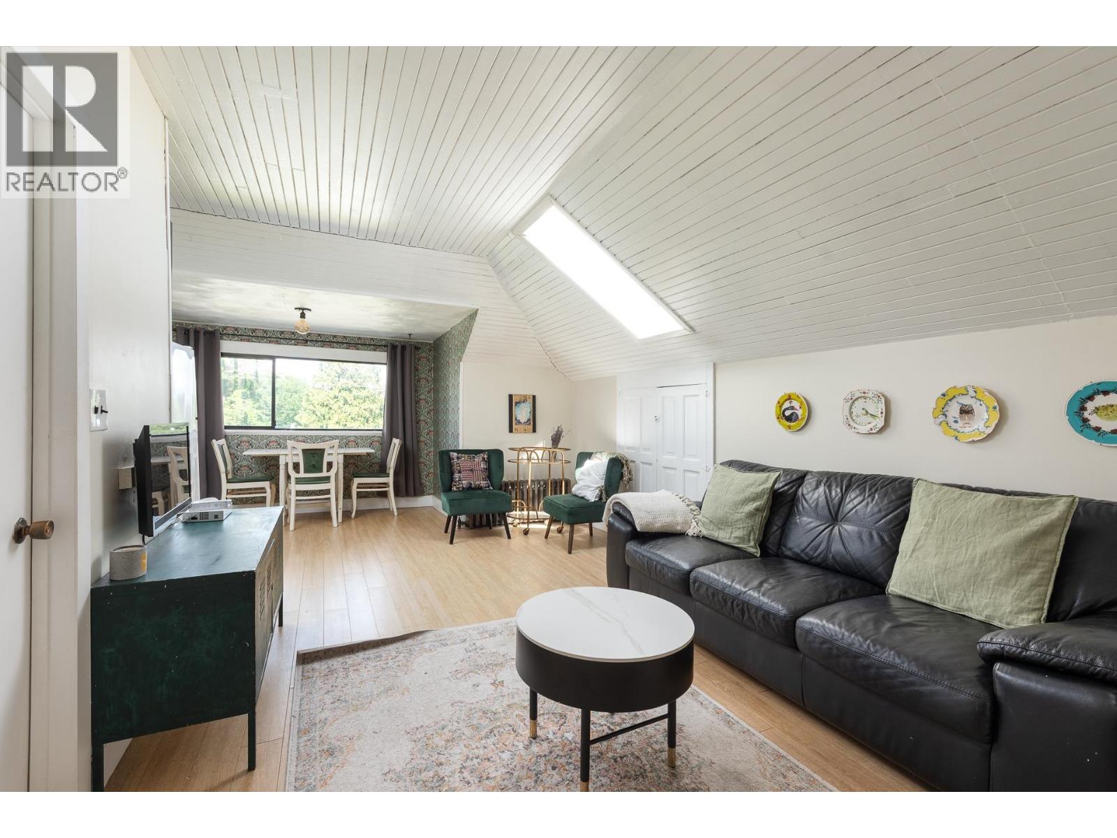 226 SECOND STREET, New Westminster