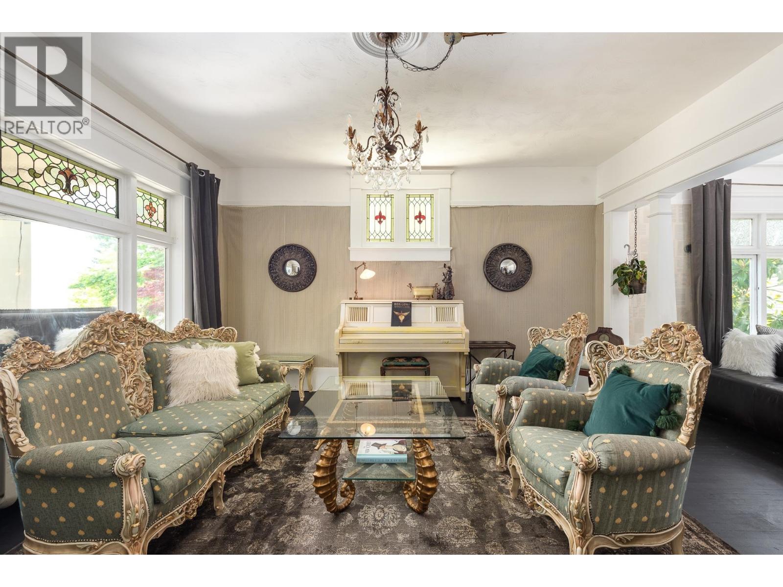 226 SECOND STREET, New Westminster