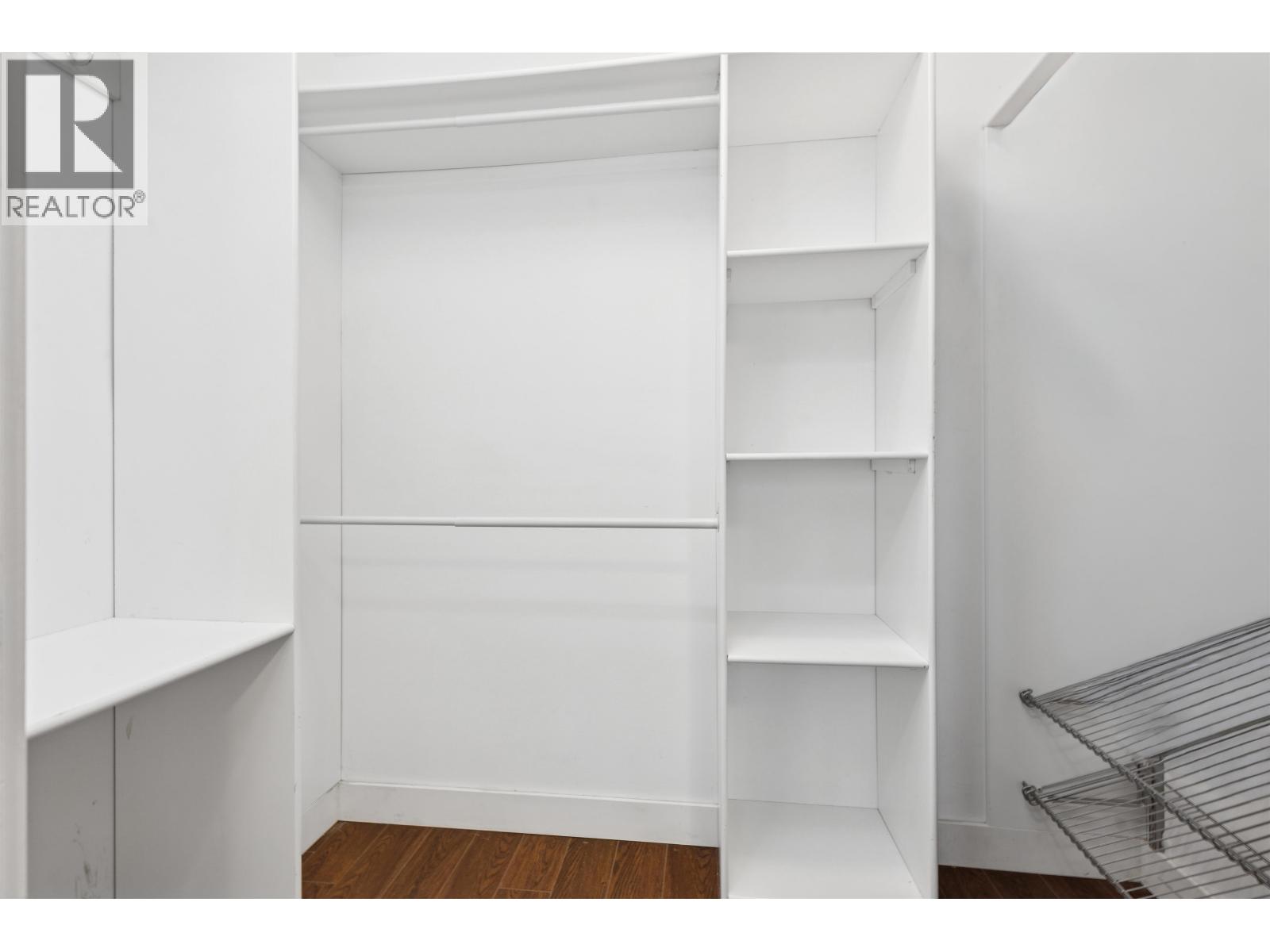 204 7700 GILBERT ROAD, Richmond