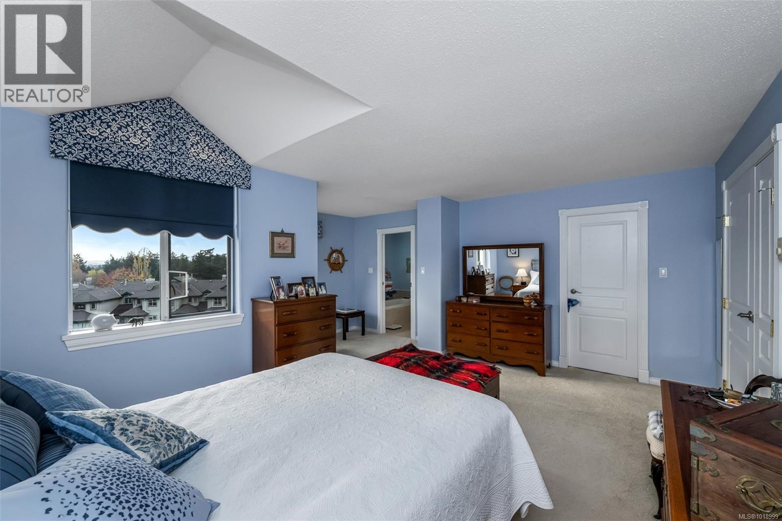 29 520 Marsett Pl, Saanich