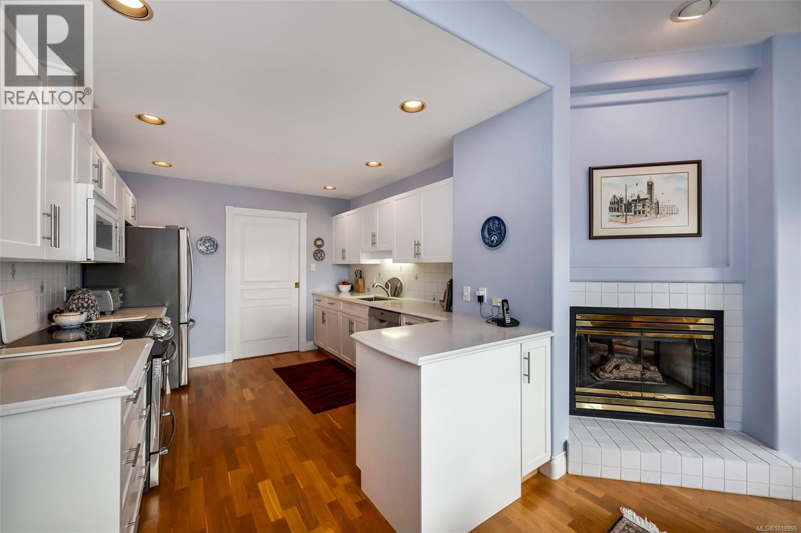 29 520 Marsett Pl, Saanich