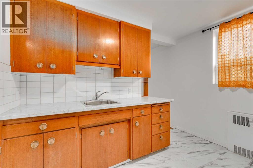 Multi-family House for Sale in   Avenue SW Beltline Calgary 